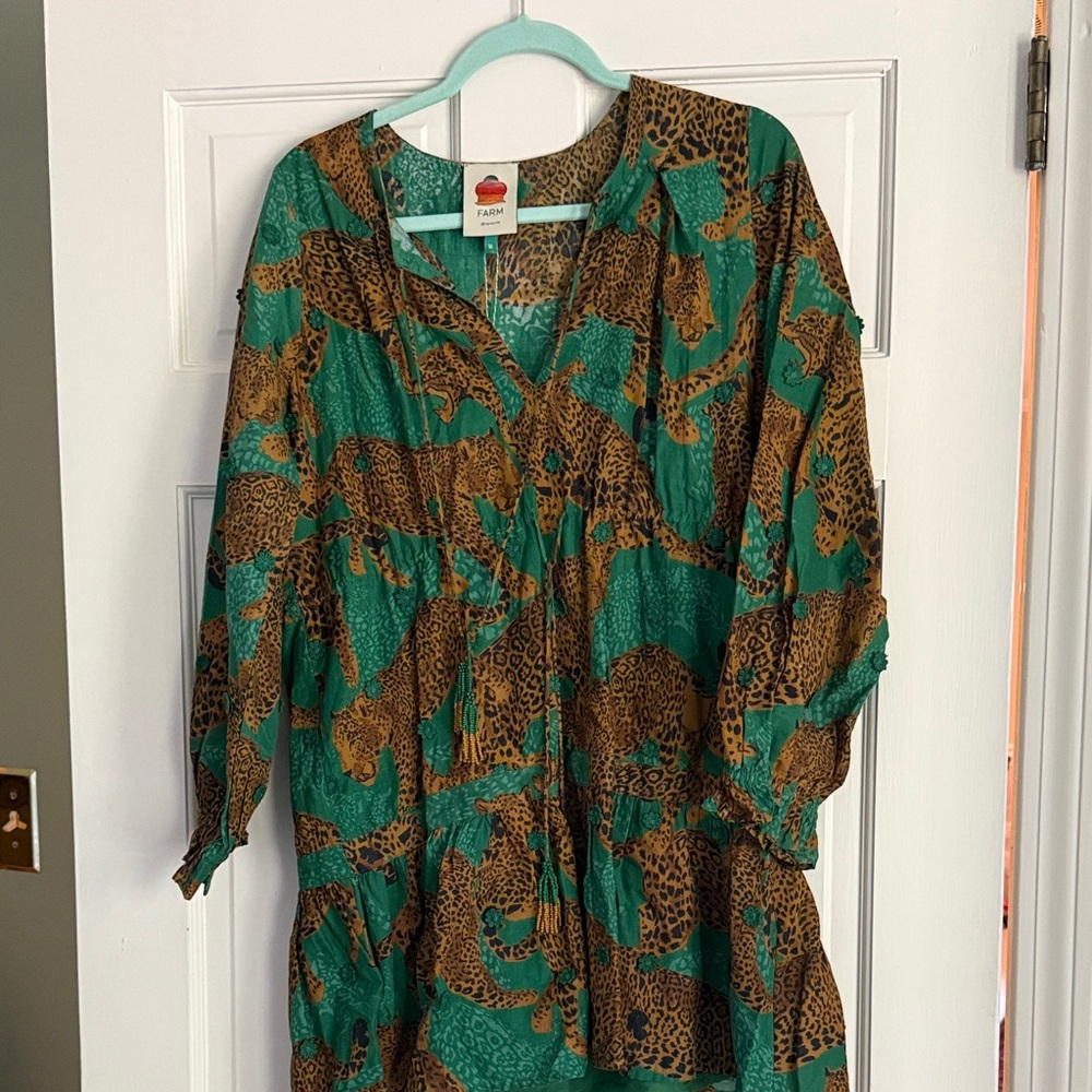 FARM rio artsy leopards green long sleeve mini dress. NWT